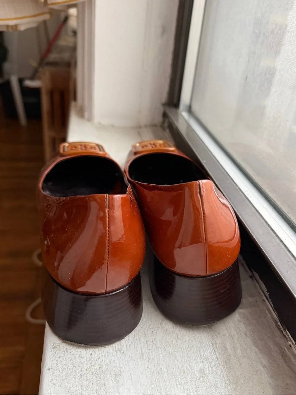 Tory Burch Cognac Patent Logo Square-Toe Pumps Size 10M